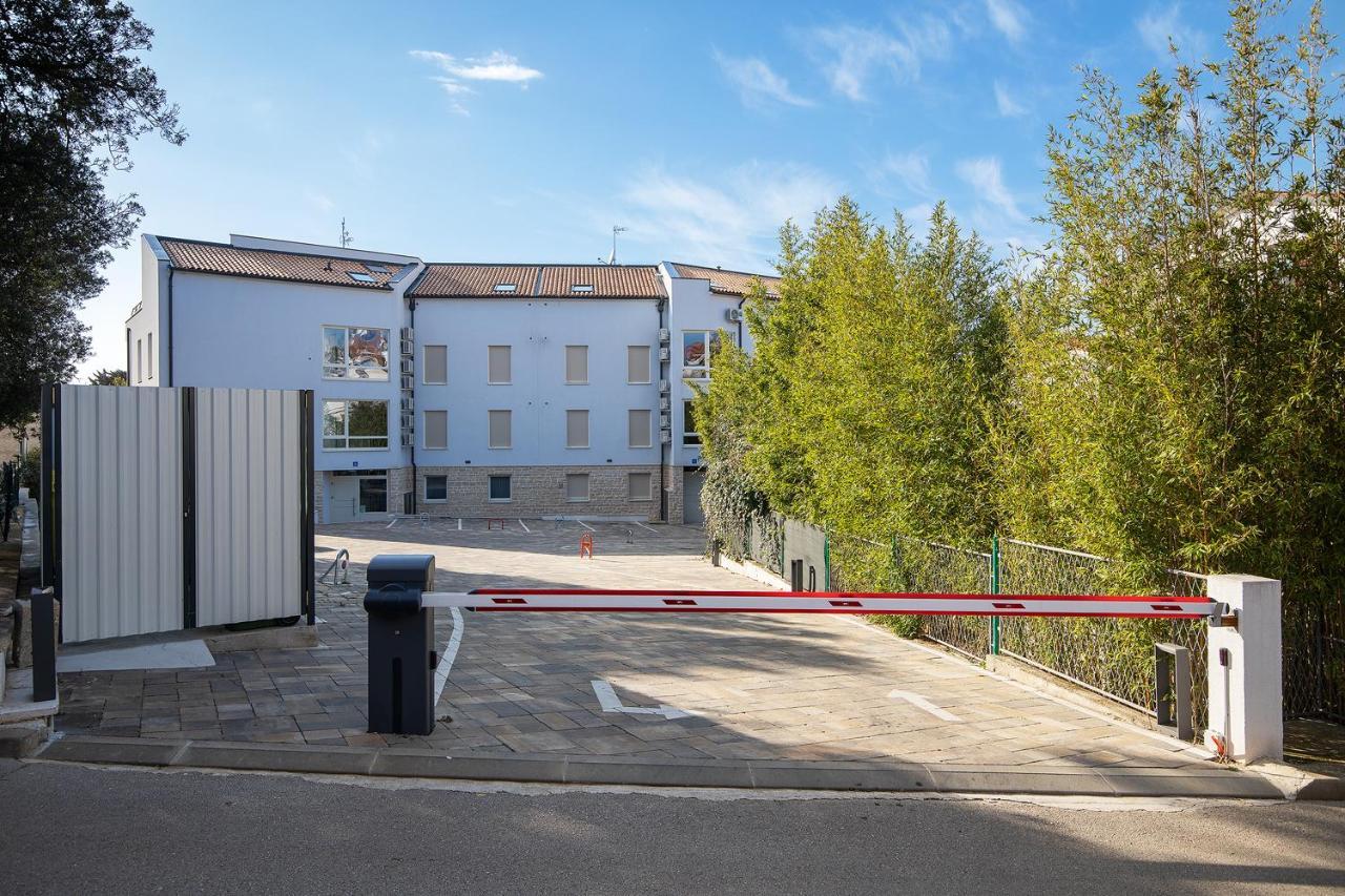 Apartman Damjan Pjescana Uvala Ngoại thất bức ảnh